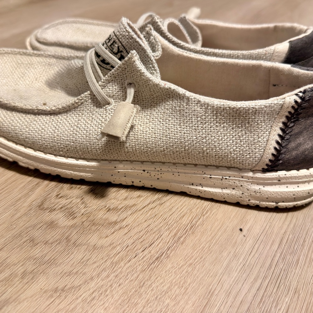 Stylish Cream Canvas Women's Loafers